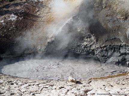     mud-volcano.jpg